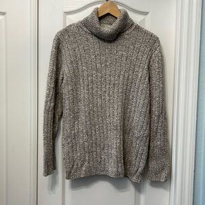 Chico’s gorgeous mock turtleneck heavy knit sweater like new